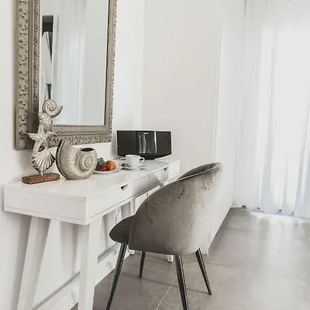 Riva - Adults Only شقة