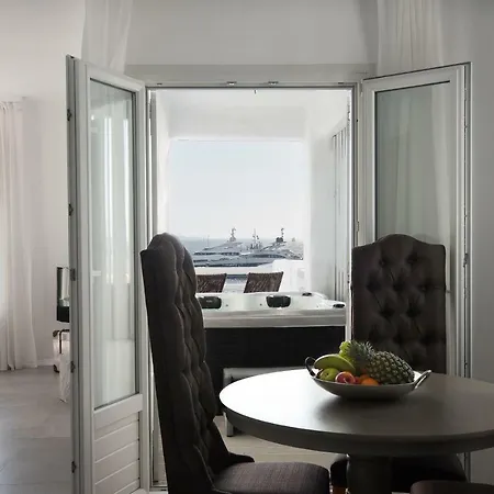 Riva Suites - Adults Only Mykonos Town
