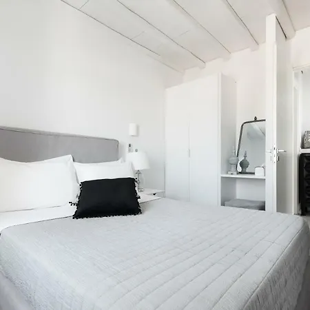 Riva Suites - Adults Only Mykonos Town