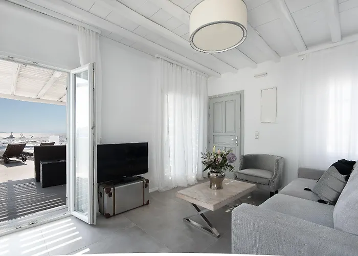 Riva Suites - Adults Only