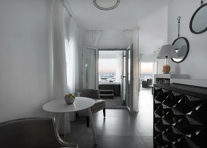 Riva Suites - Adults Only * Mykonos Town