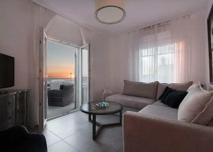 Riva Suites - Adults Only *