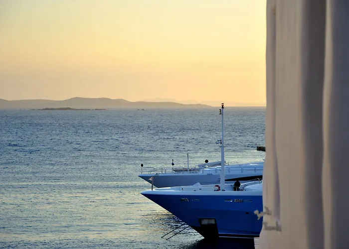 Riva Suites - Adults Only Mykonos Town
