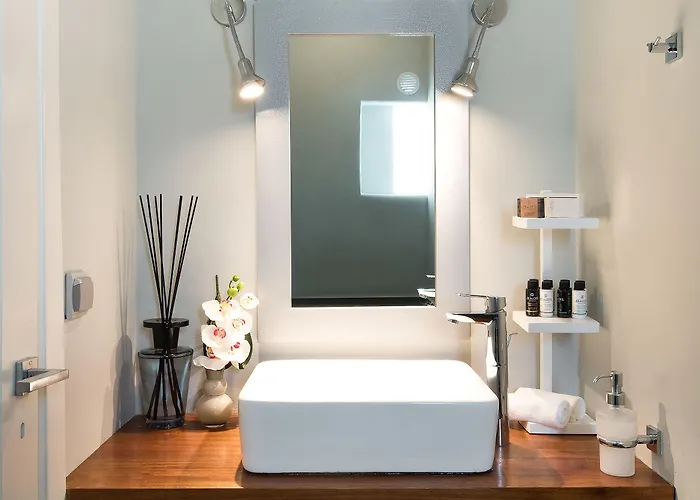 Riva Suites - Adults Only