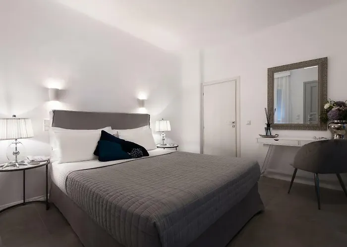 Riva Suites - Adults Only *