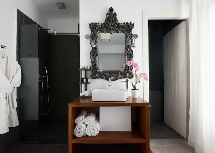 Riva Suites - Adults Only Apartment *