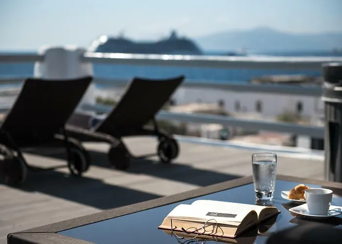 Riva Suites - Adults Only *